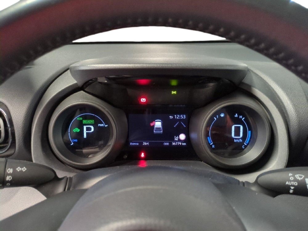 Toyota Yaris usata a Milano (14)