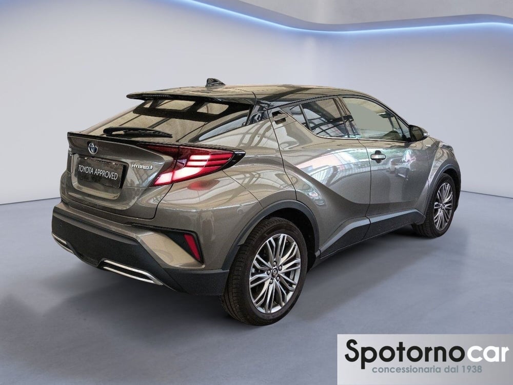 Toyota Toyota C-HR usata a Milano (20)