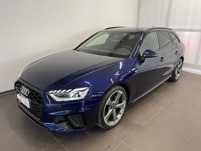Audi A4 Avant 35 TDI/163 CV S tronic S line edition del 2024 usata a Lucca