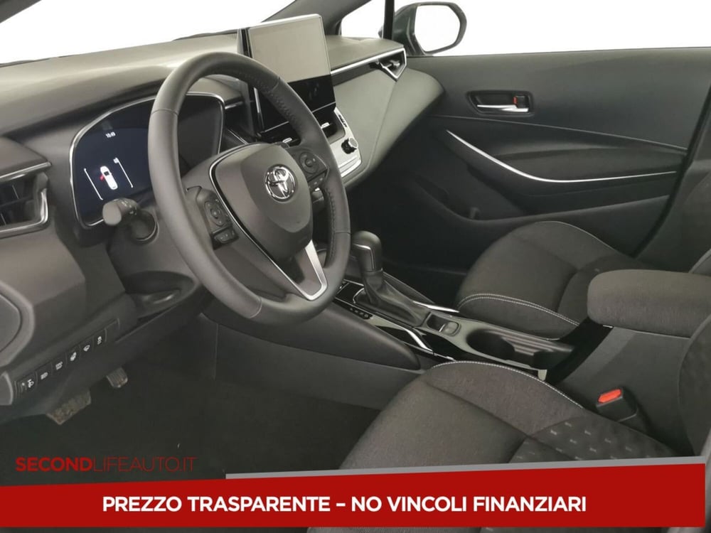 Toyota Corolla Touring Sports nuova a Chieti (5)