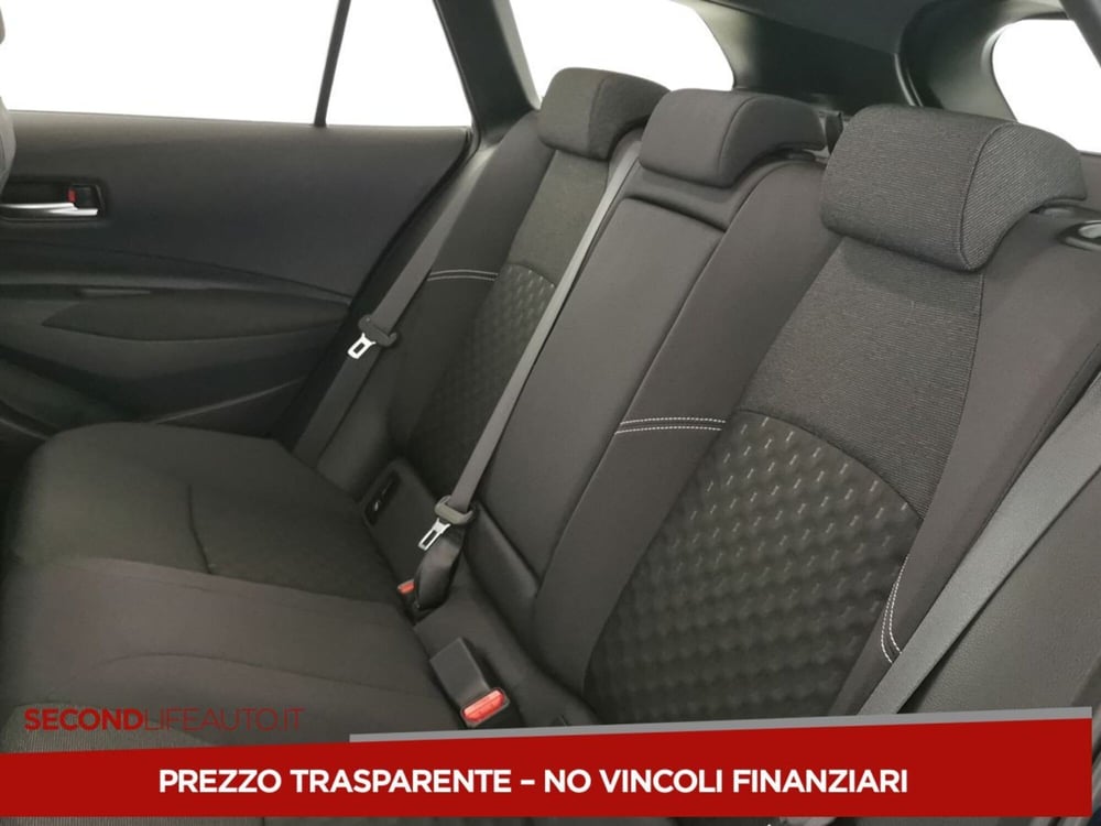 Toyota Corolla Touring Sports nuova a Chieti (7)