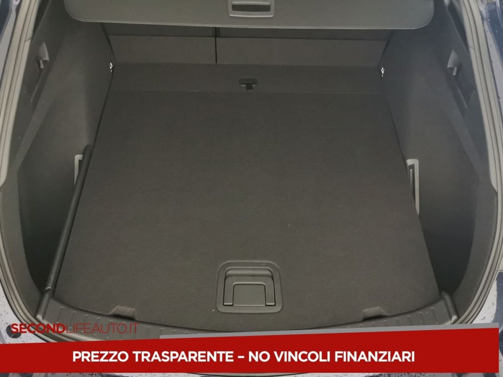 Toyota Corolla Touring Sports nuova a Chieti (8)