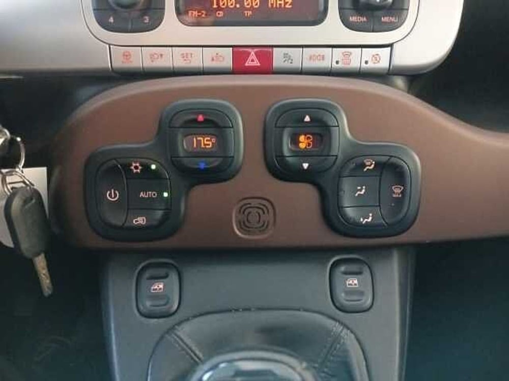 Fiat Panda Cross usata a Lucca (13)