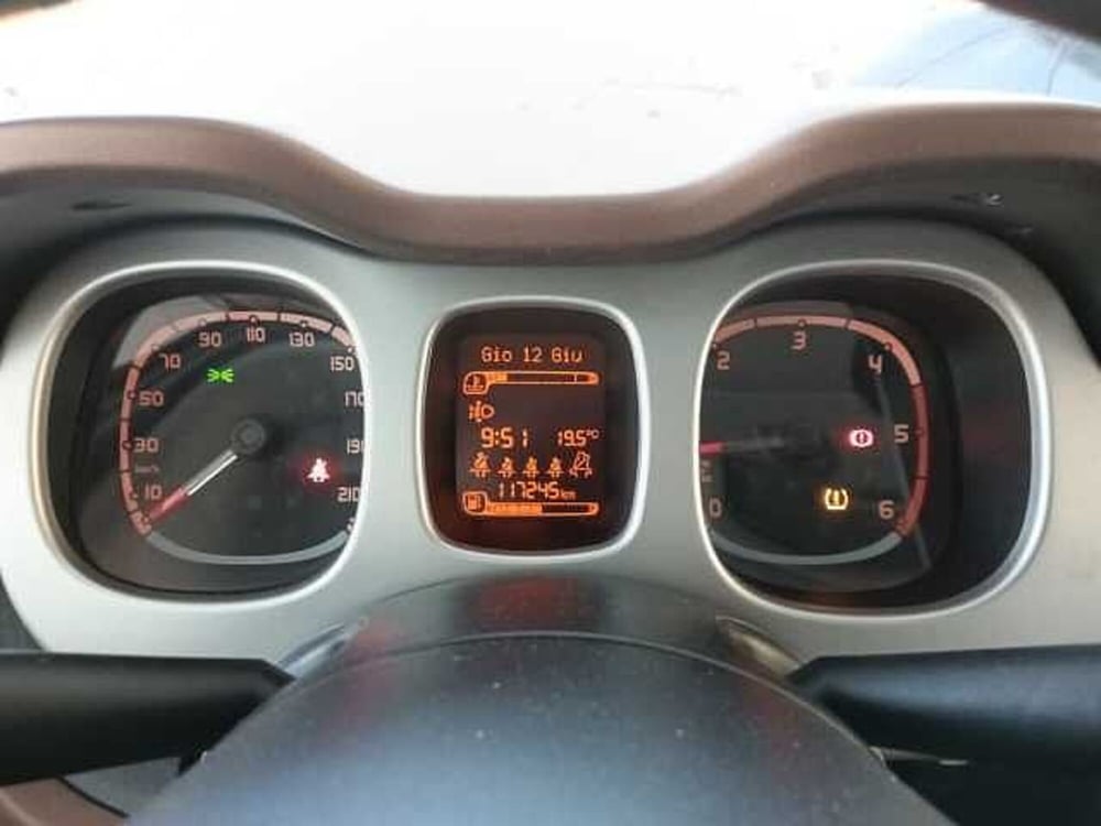 Fiat Panda Cross usata a Lucca (15)