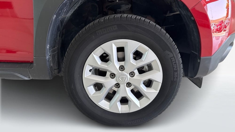 Dacia Duster usata a Viterbo (17)