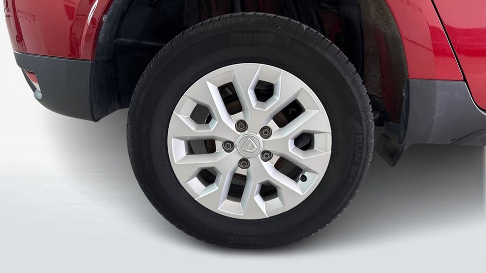 Dacia Duster usata a Viterbo (19)
