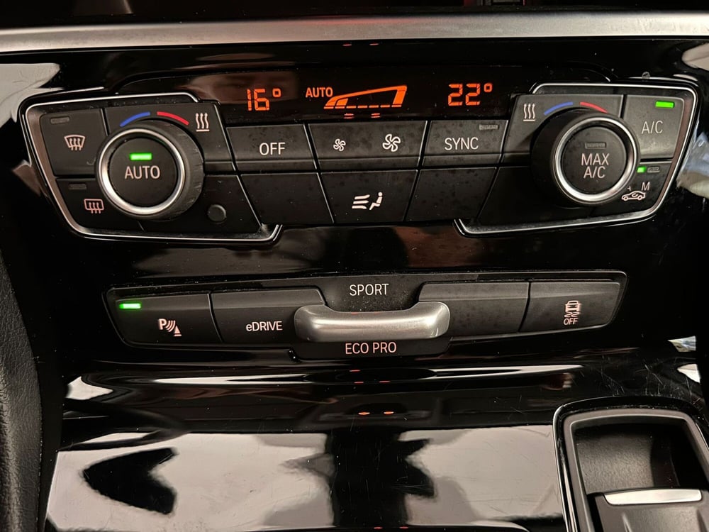 BMW Serie 2 Active Tourer usata a Pavia (13)