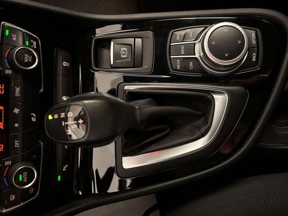 BMW Serie 2 Active Tourer usata a Pavia (15)