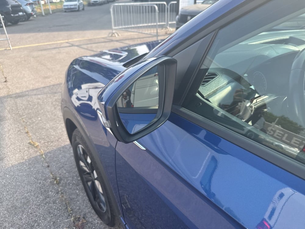 Volkswagen T-Cross nuova a Bologna (18)