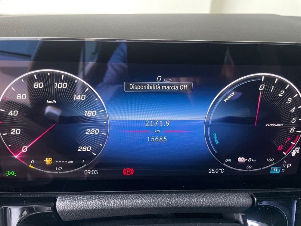 Mercedes-Benz GLA SUV usata a Bergamo (12)