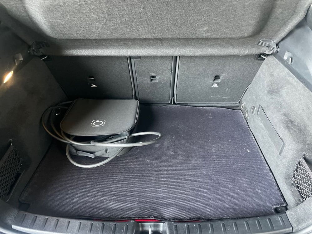 Mercedes-Benz GLA SUV usata a Bergamo (16)