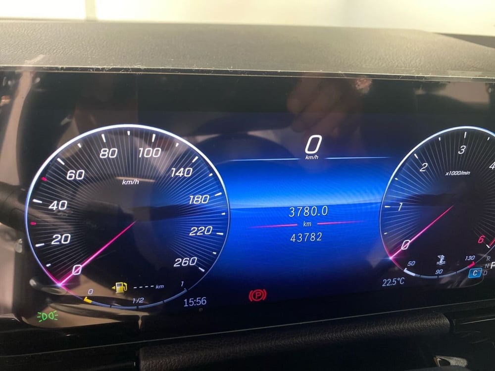 Mercedes-Benz GLA SUV usata a Bergamo (12)