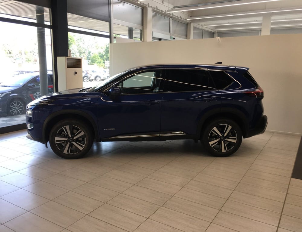 Nissan X-Trail nuova a Bologna (3)