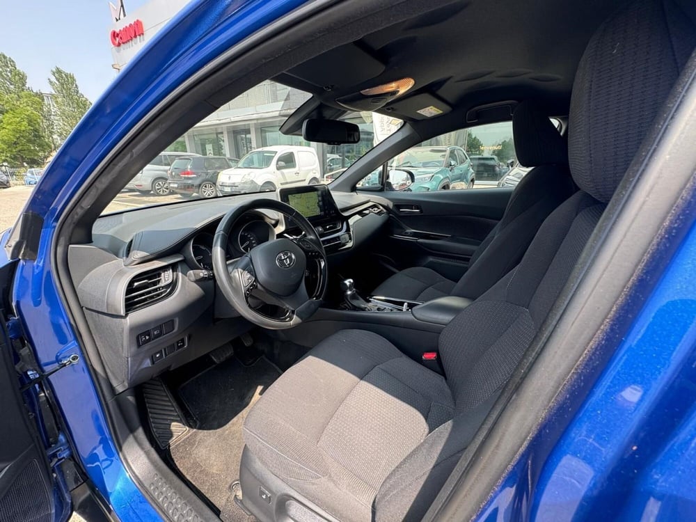 Toyota Toyota C-HR usata a Modena (14)