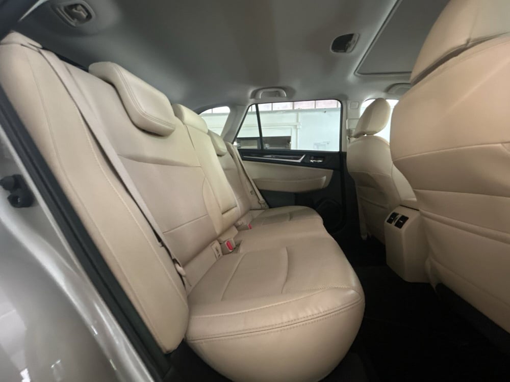 Subaru Outback usata a Bologna (10)