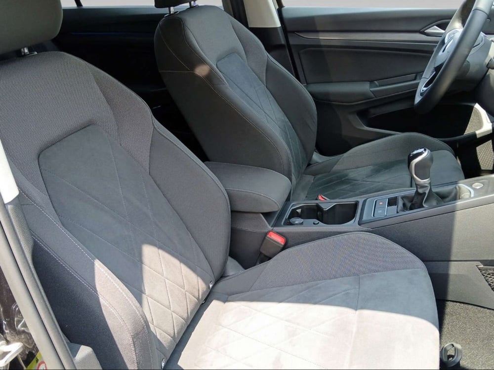 Volkswagen Golf Variant usata a Livorno (12)