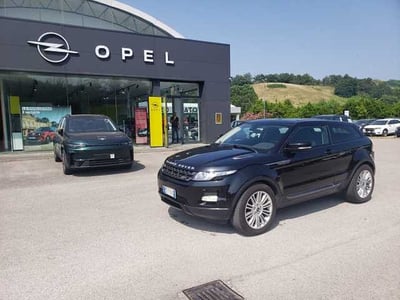 Land Rover Range Rover Evoque 2.2 TD4 Coup&eacute; Pure Tech Pack del 2013 usata a Pesaro