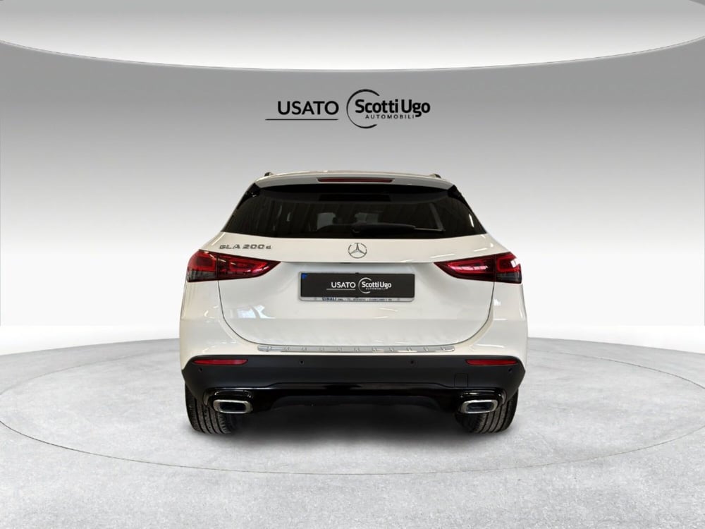 Mercedes-Benz GLA SUV usata a Firenze (11)
