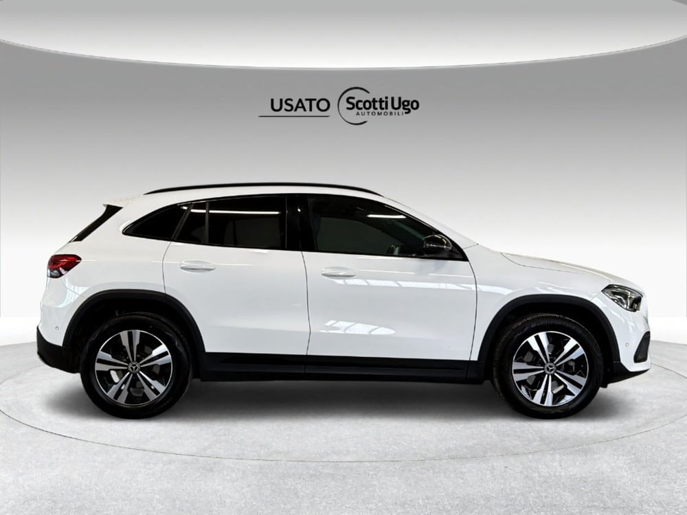 Mercedes-Benz GLA SUV usata a Firenze (13)