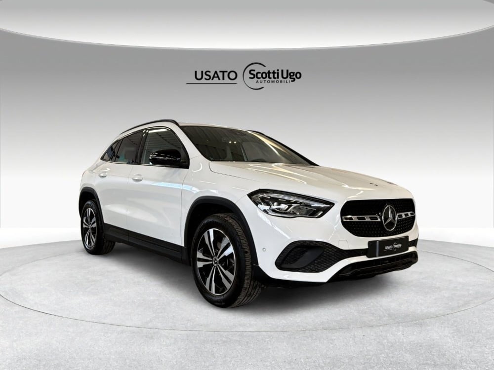 Mercedes-Benz GLA SUV usata a Firenze (14)