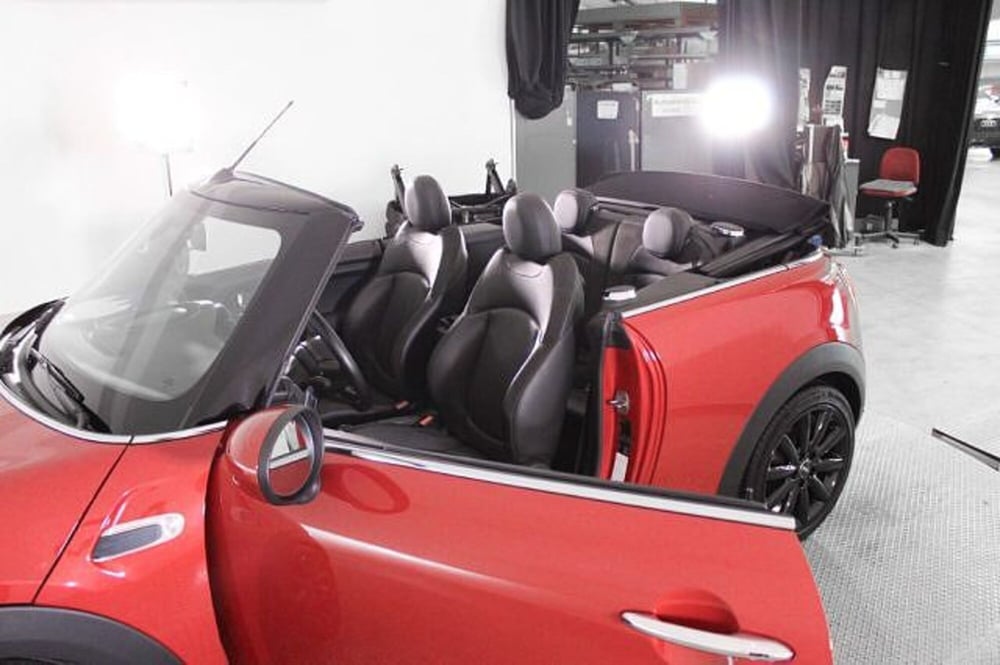 MINI Mini Cabrio usata a Novara (20)