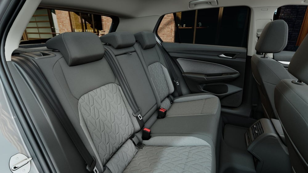 Volkswagen Golf nuova a Bologna (9)