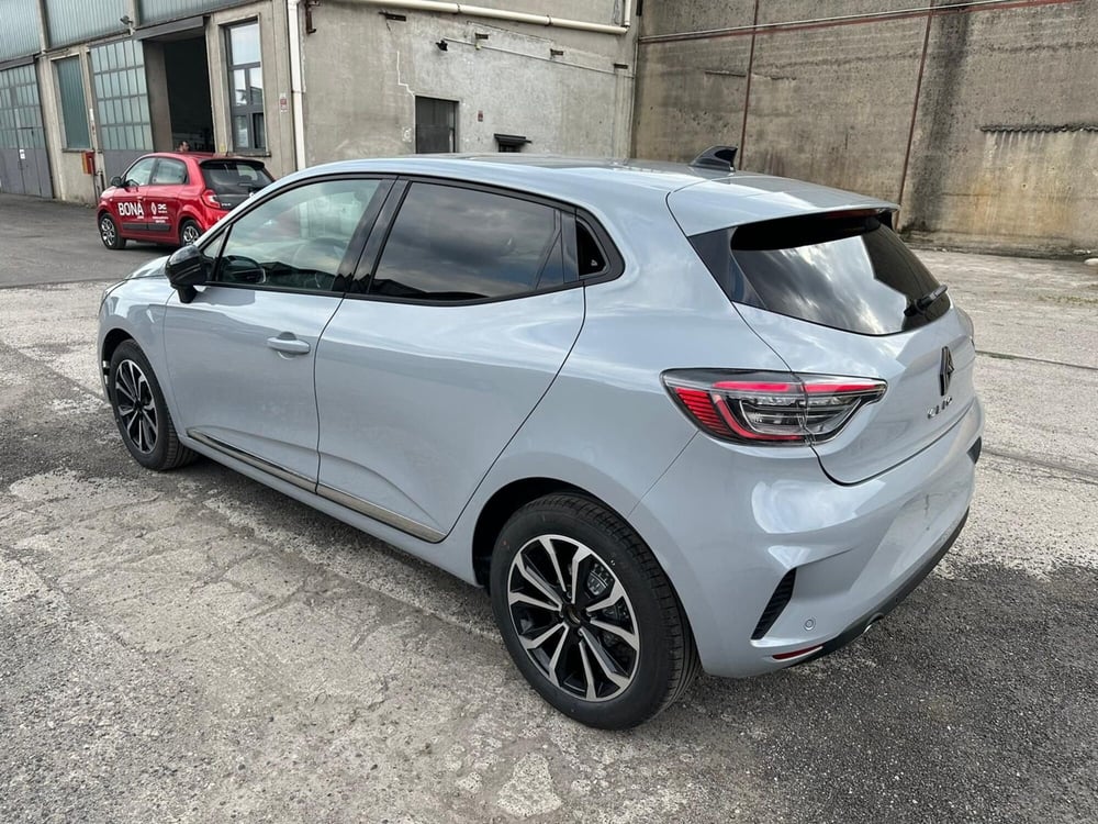 Renault Clio nuova a Monza e Brianza (6)