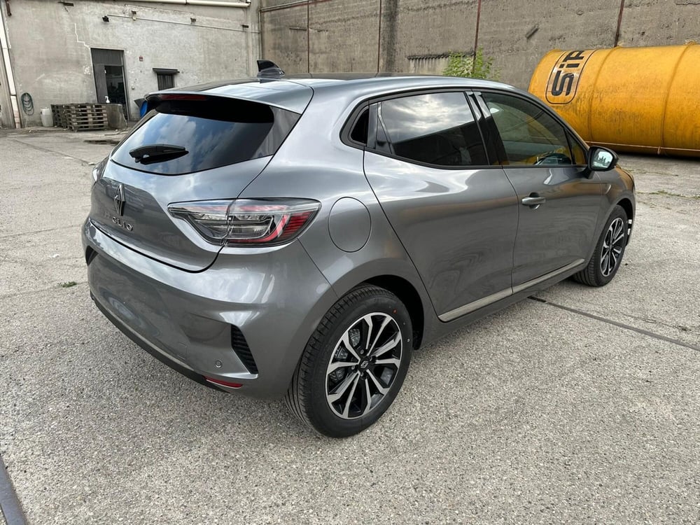 Renault Clio nuova a Monza e Brianza (5)