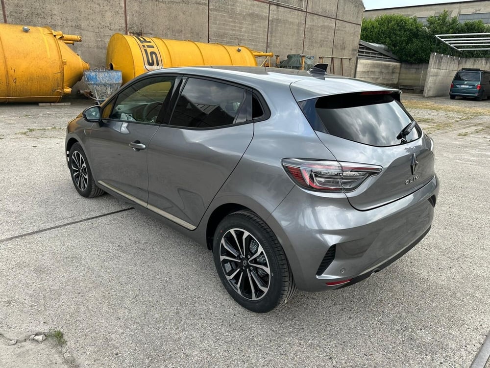 Renault Clio nuova a Monza e Brianza (6)