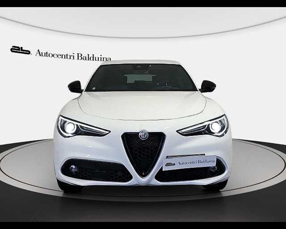Alfa Romeo Stelvio usata a Roma (2)