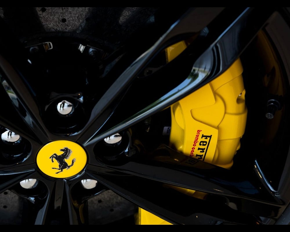 Ferrari 296 Spider usata a Padova (12)