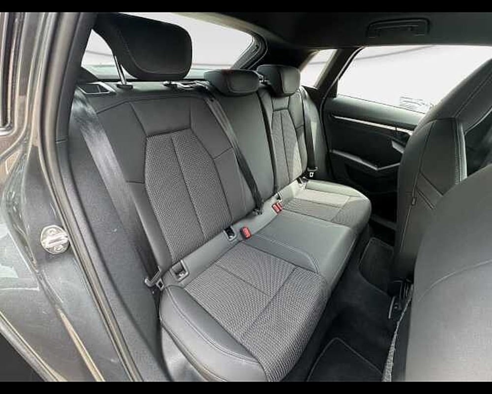 Audi S3 Sportback usata a Roma (9)