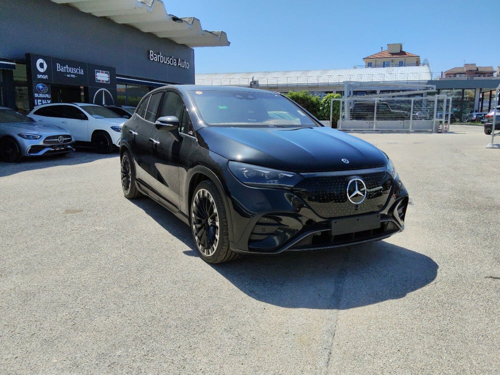 Mercedes-Benz EQE SUV nuova a Pescara (2)