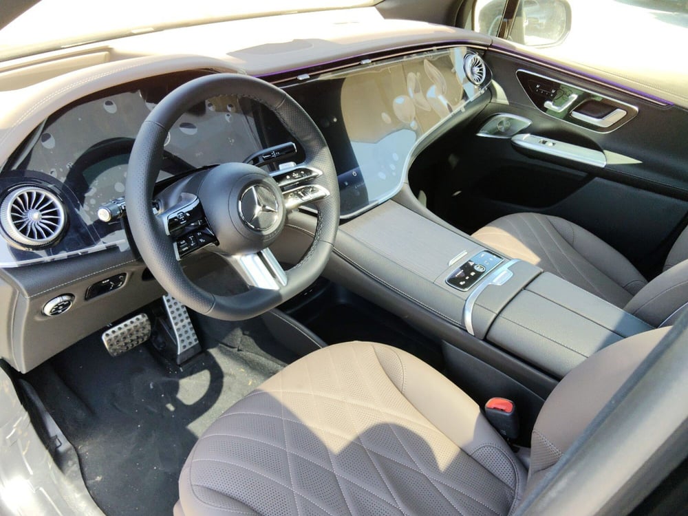 Mercedes-Benz EQE SUV nuova a Pescara (8)