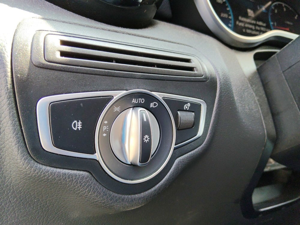 Mercedes-Benz GLC SUV usata a Pescara (19)