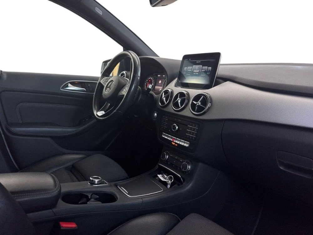 Mercedes-Benz Classe B usata a Macerata (12)