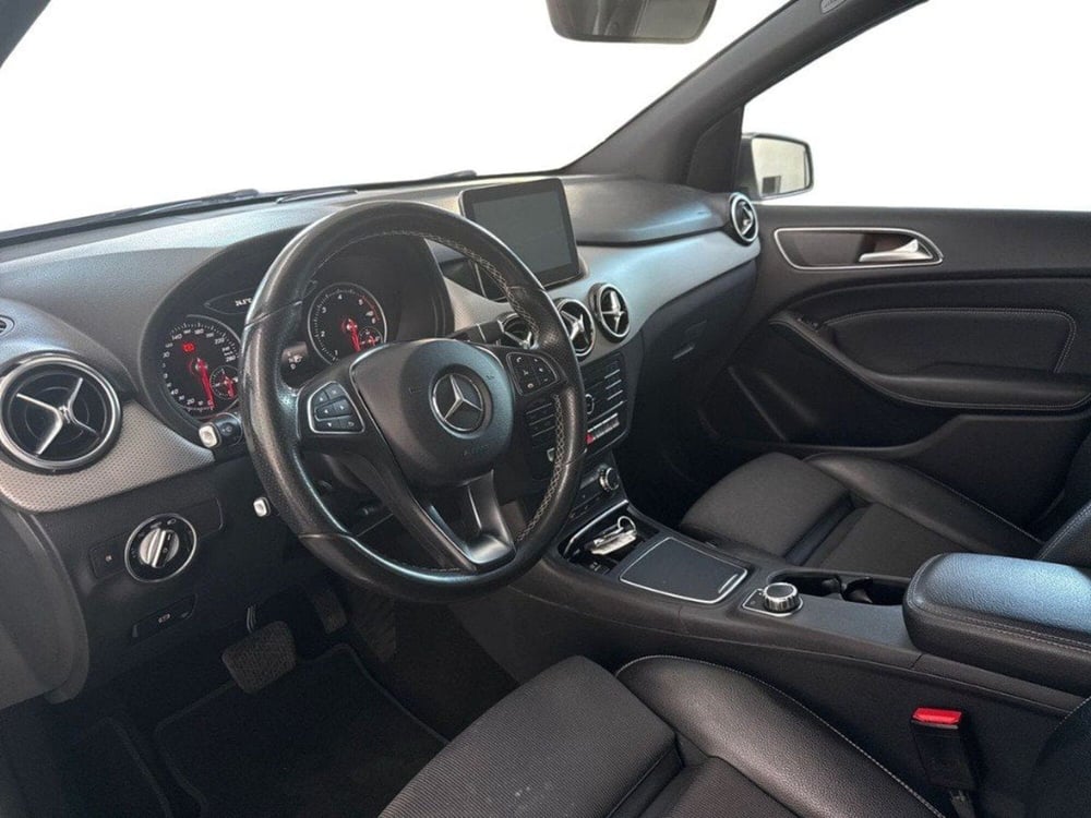 Mercedes-Benz Classe B usata a Macerata (16)