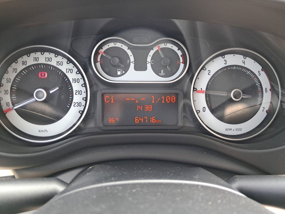 Fiat 500L usata a Salerno (9)