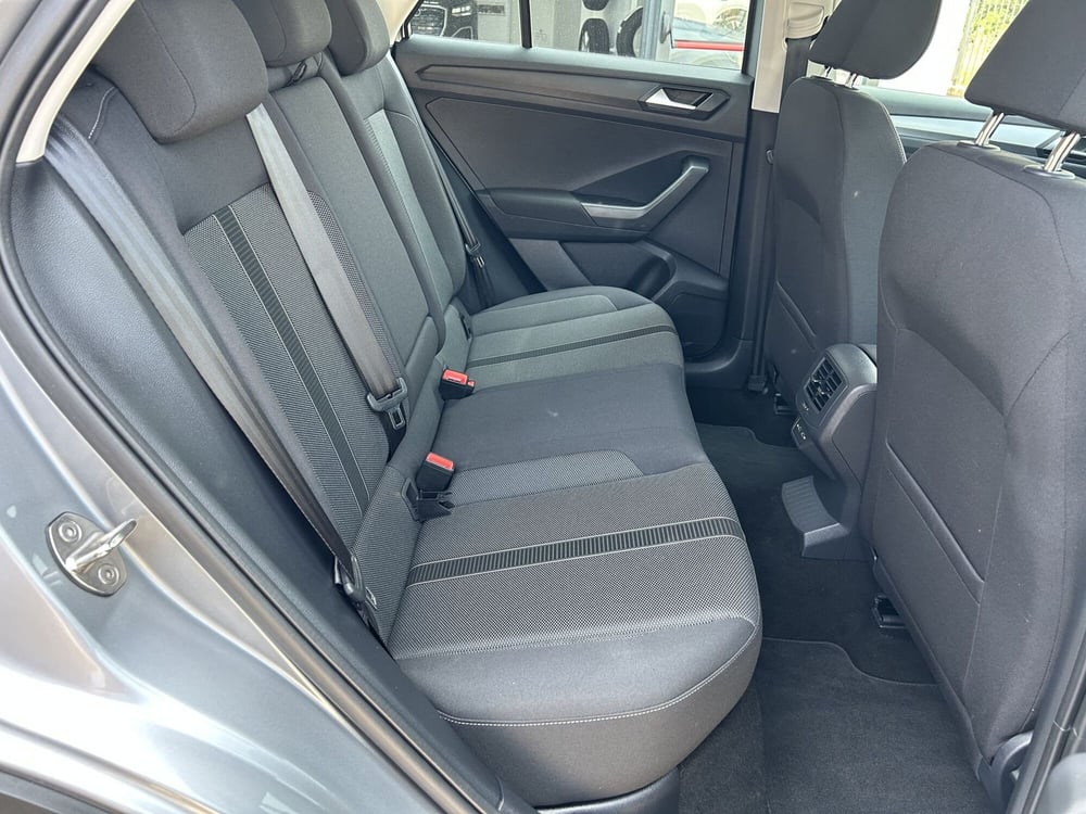 Volkswagen T-Roc usata a Avellino (19)