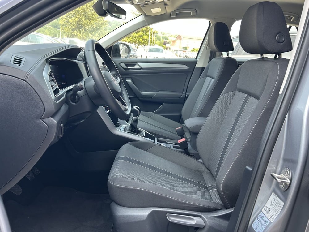 Volkswagen T-Roc usata a Avellino (8)