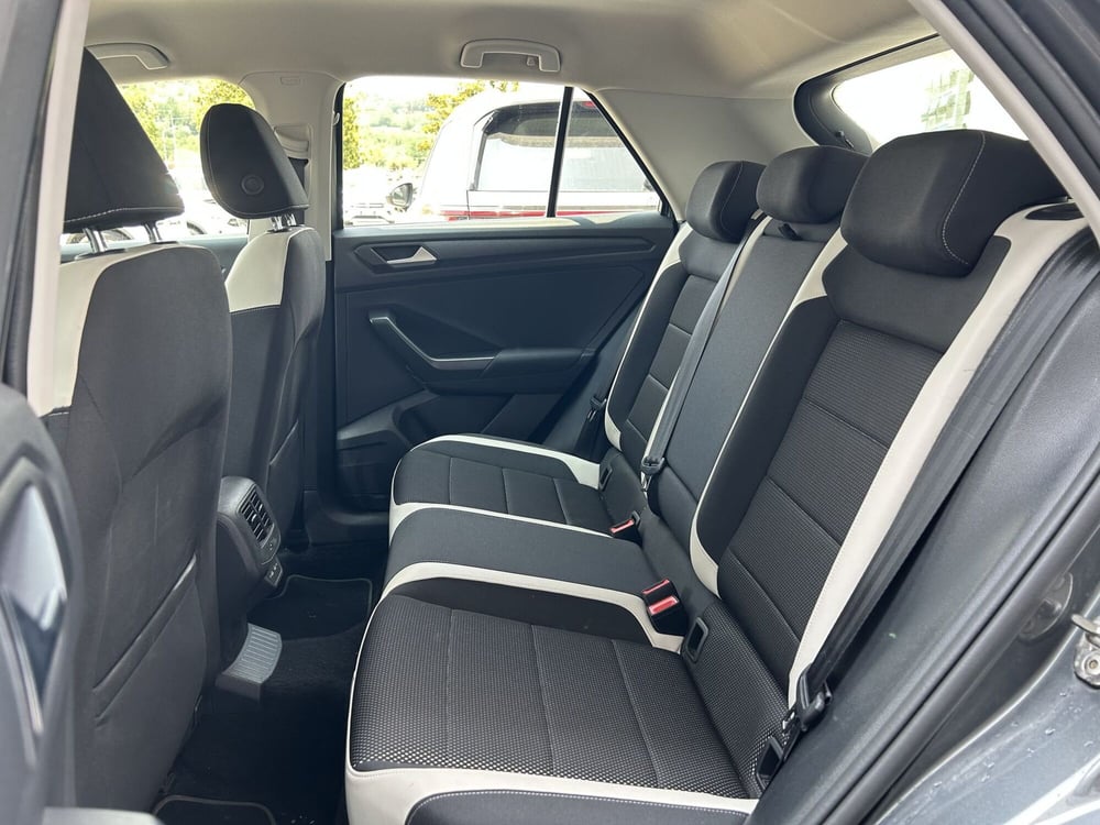 Volkswagen T-Roc usata a Avellino (14)