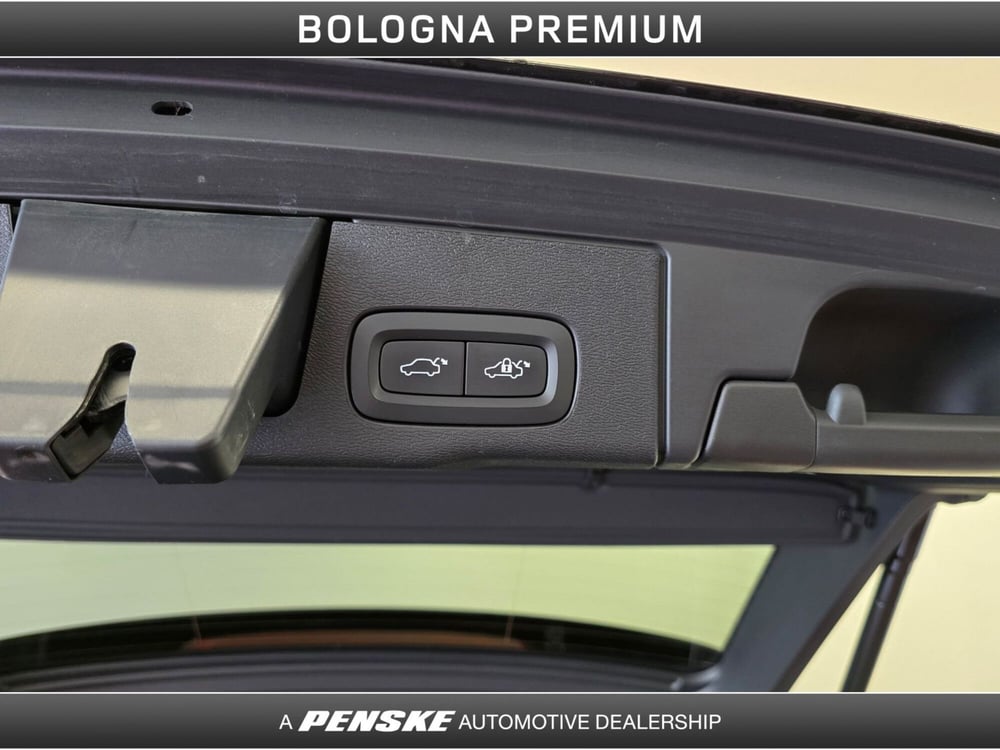 Volvo XC60 usata a Bologna (10)