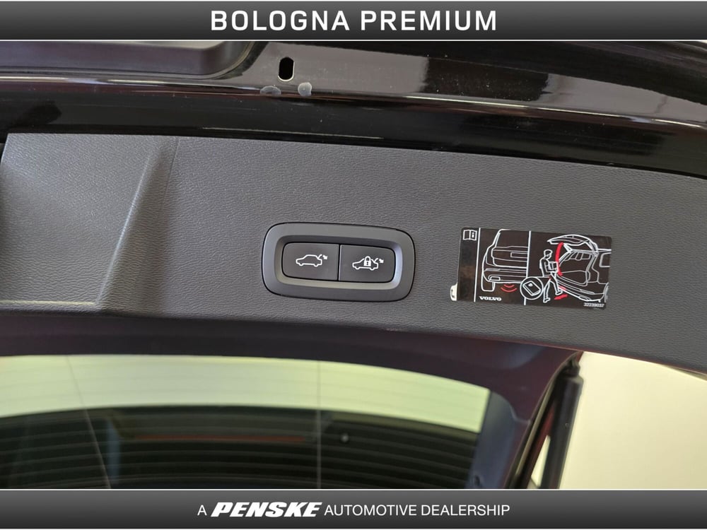 Volvo XC40 usata a Bologna (10)