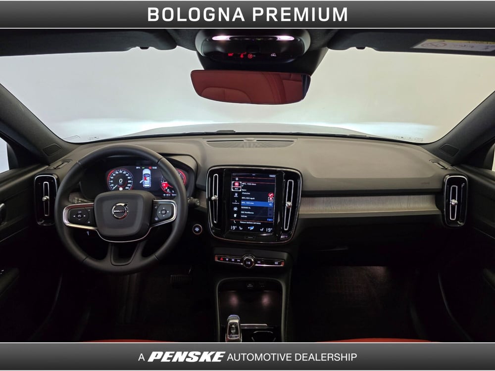 Volvo XC40 usata a Bologna (4)