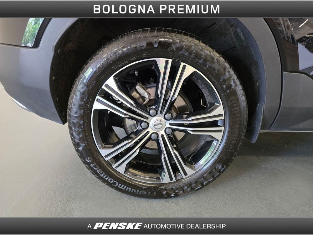 Volvo XC40 usata a Bologna (9)