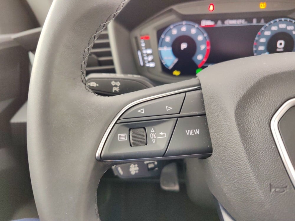 Audi A1 allstreet usata a Massa-Carrara (14)