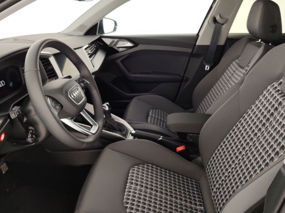Audi A1 allstreet usata a Massa-Carrara (7)