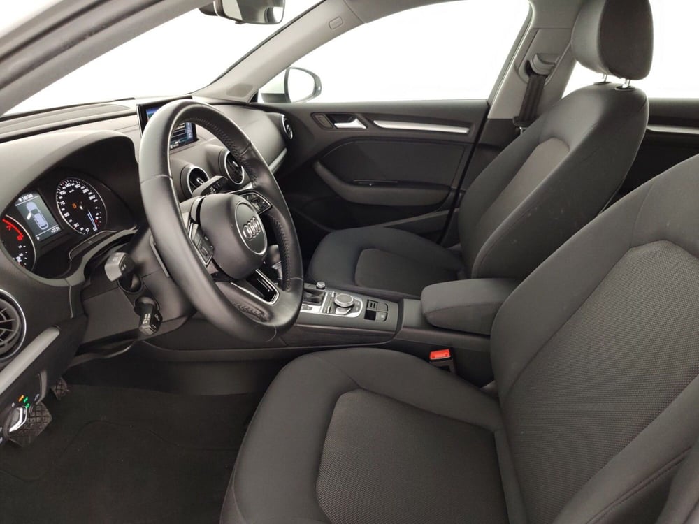 Audi A3 Sportback usata a Massa-Carrara (7)