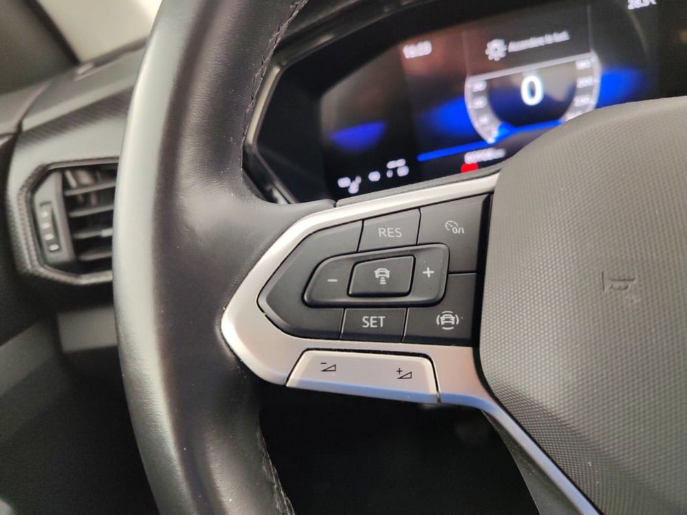 Volkswagen T-Cross usata a Massa-Carrara (14)