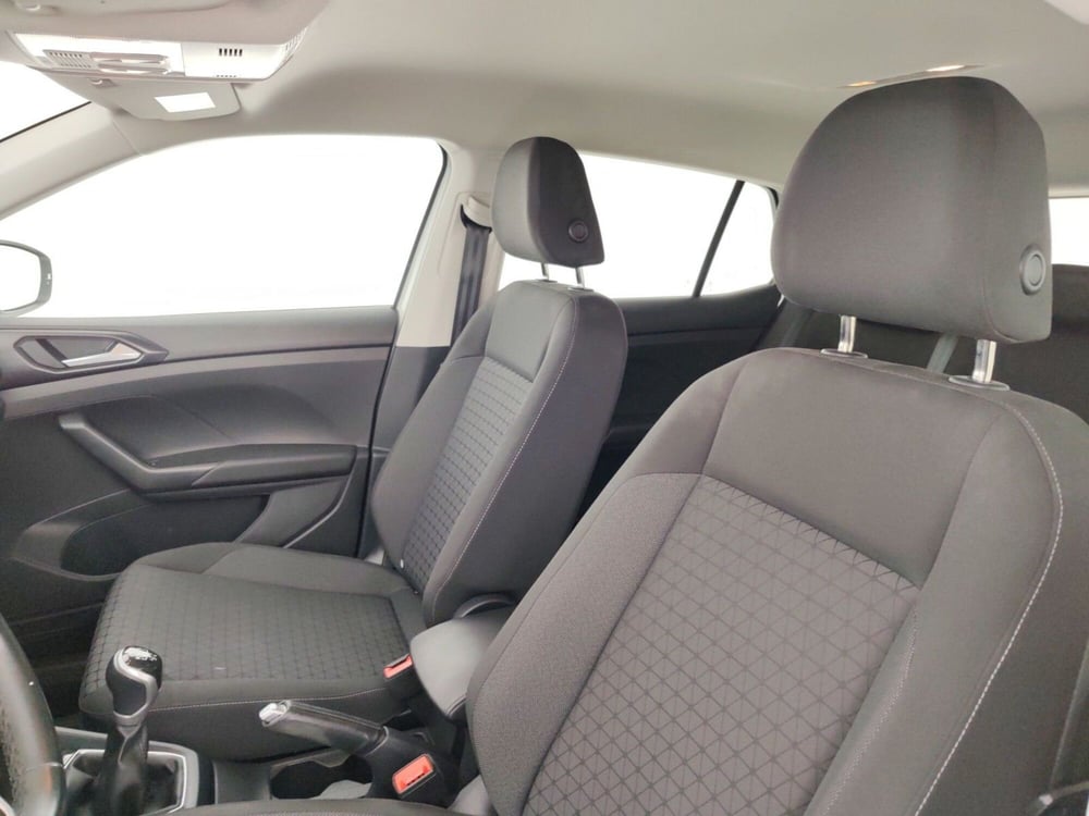 Volkswagen T-Cross usata a Massa-Carrara (9)